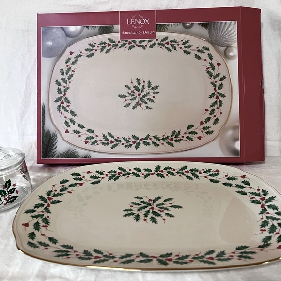 Lenox Christmas Platter - Picture 1 of 1